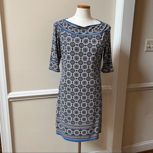 Max Studio Lightweight Pattern Dress - Picture 2 of 6
